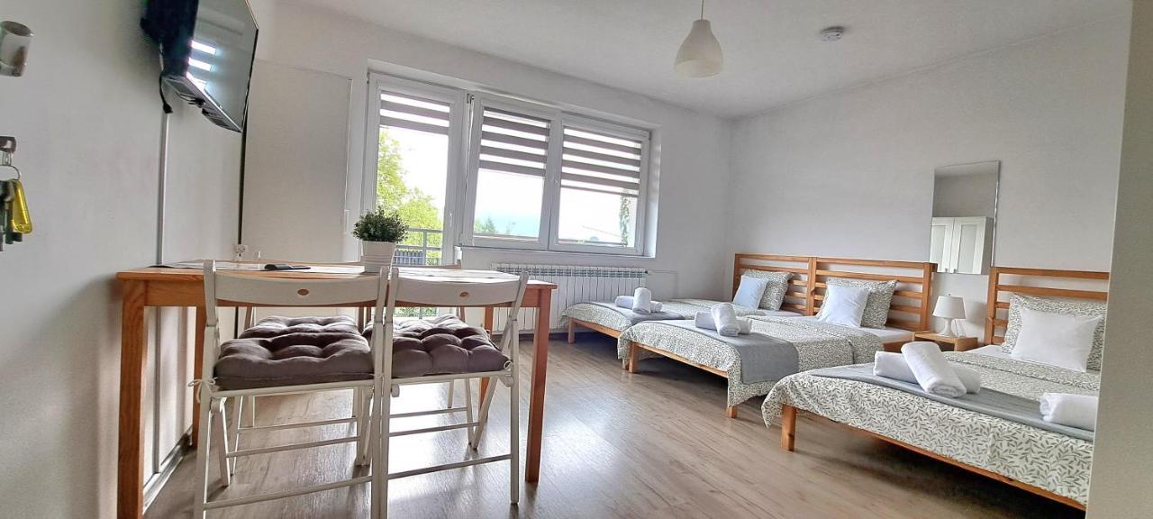 Pokoje I Apartamenty Na Szkolnej Zator Eksteriør billede