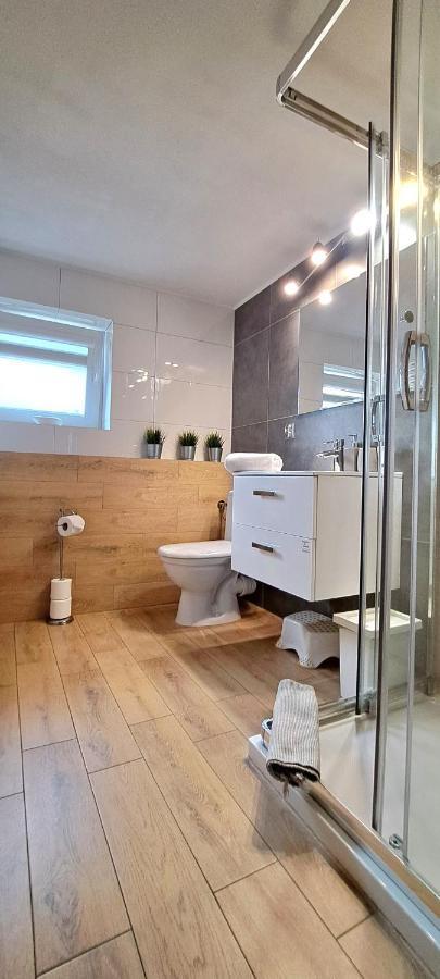 Pokoje I Apartamenty Na Szkolnej Zator Eksteriør billede